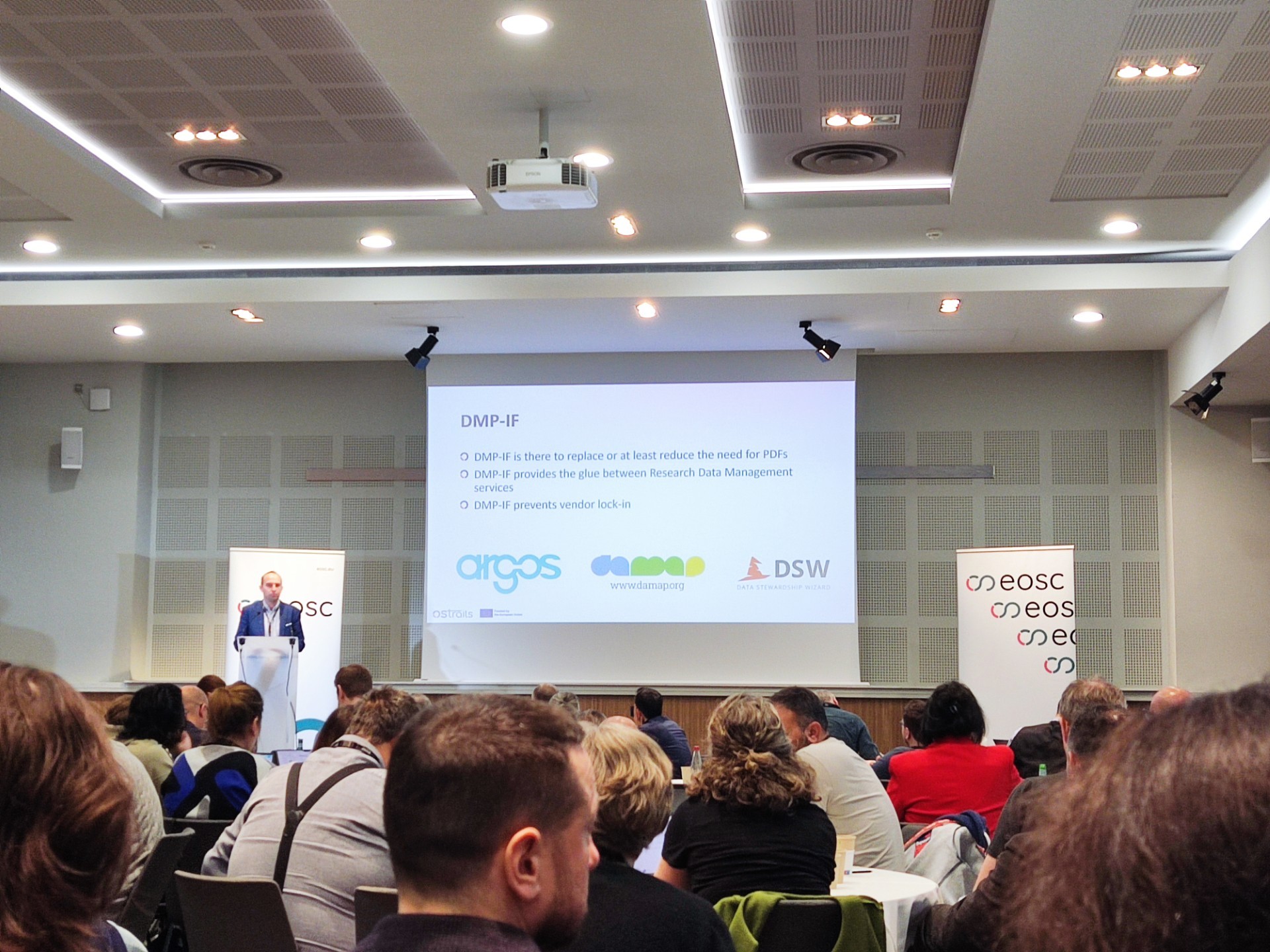 c73cab54 599d 4025 9077 a0a2fb96adbe